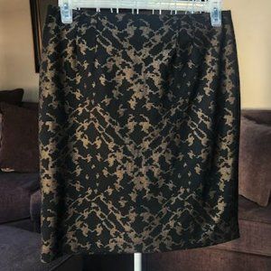 NWT Halogen Black and gold skirt sz 10